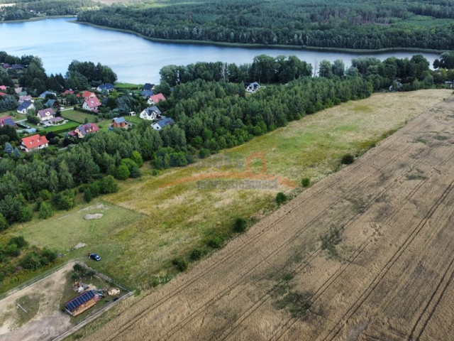 Steklno - działka budowlana