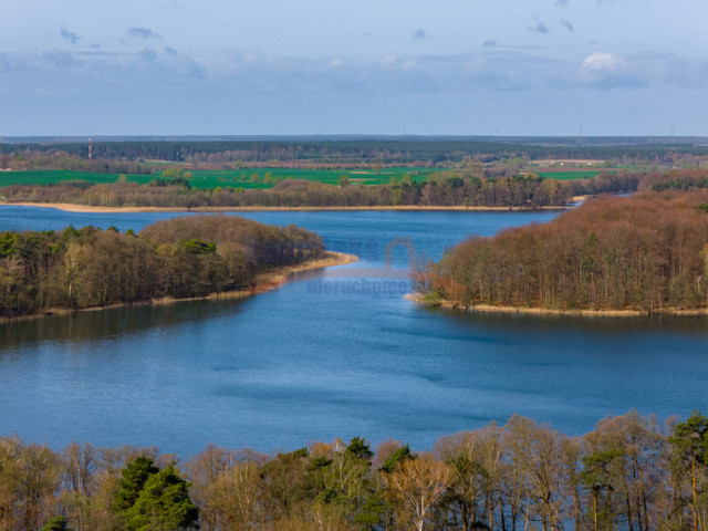 Działki budowlane nad jeziorem Chłop koło Lipian