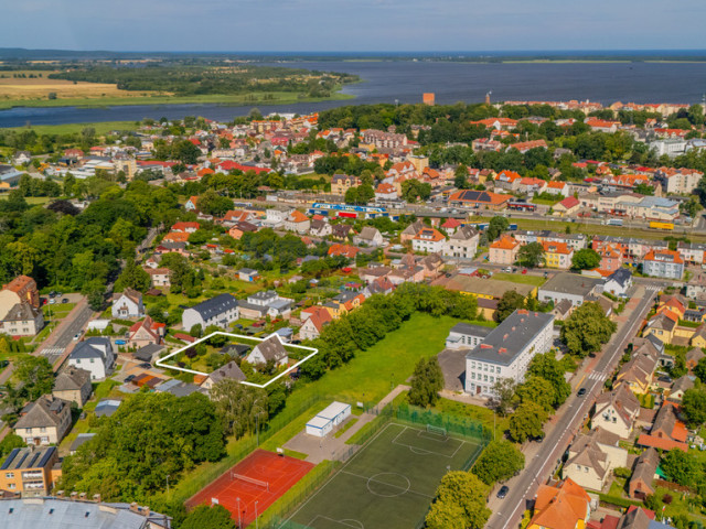 Dom 162m2 z ogromną działką 1238m2 i dużym garażem