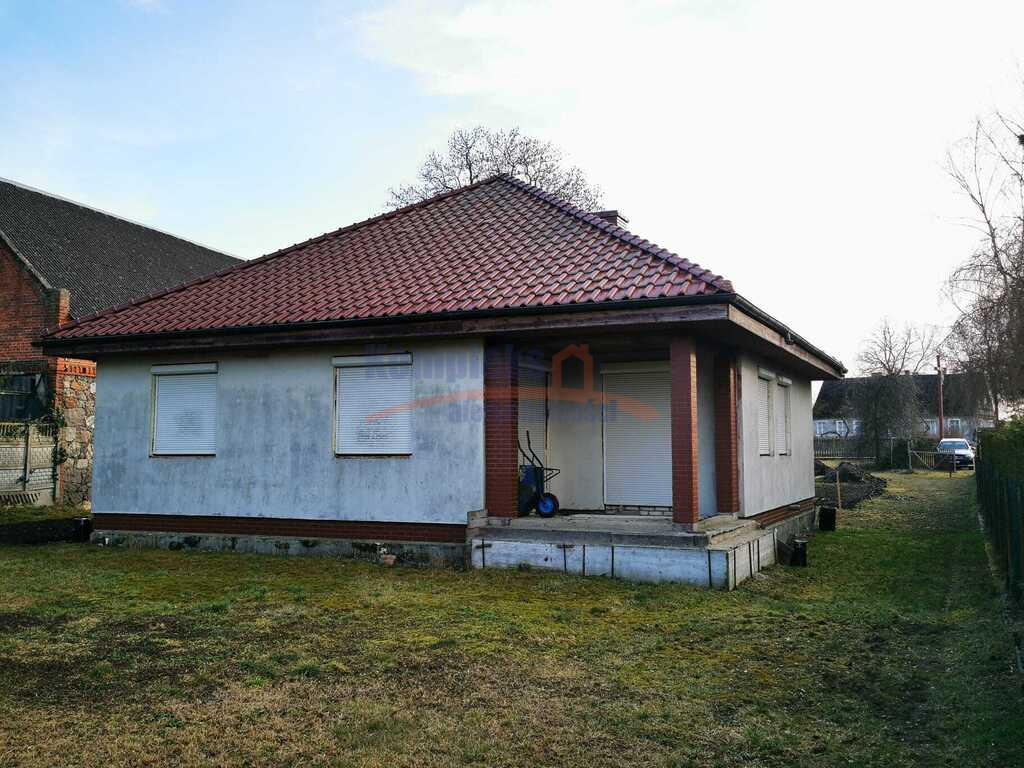 Dom Sprzedaż Strzeszów