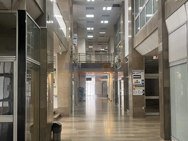 Do sprzedaży lokal ok. Bramy Portowej-145000zł.